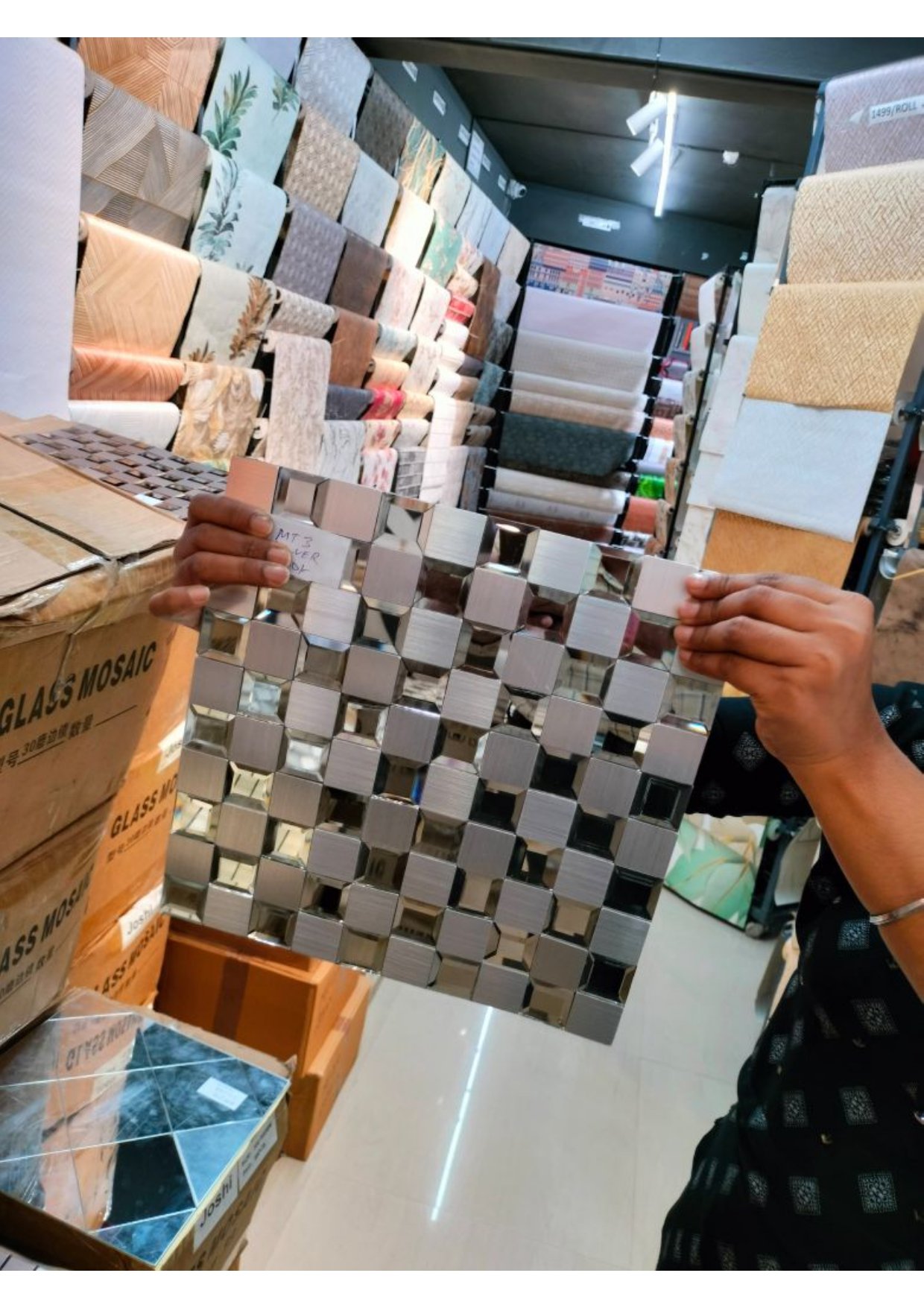 Reflective Glass Mosaic Tile